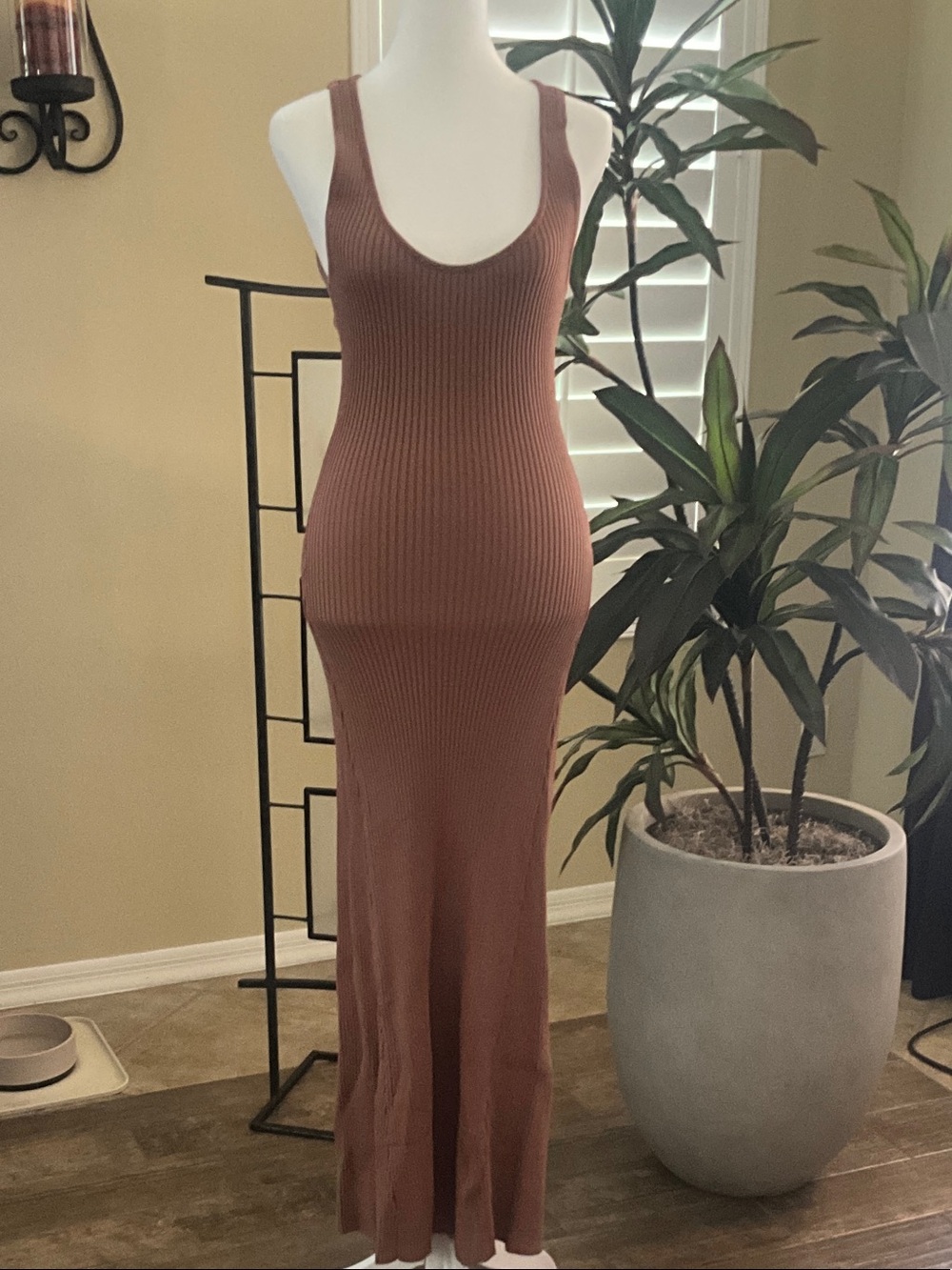 ALLFENIX Sleeveless Ribbed Maxi Dress